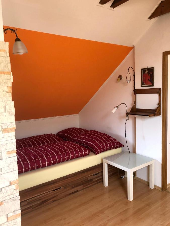 Apartmán Silvia Komárno Exterior foto